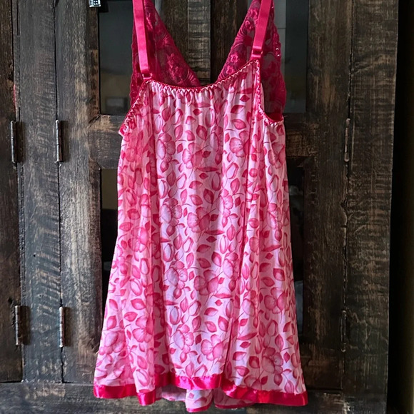 Pink & Red Nighty with sparkle and lace Size 1X - Picture 3 of 3